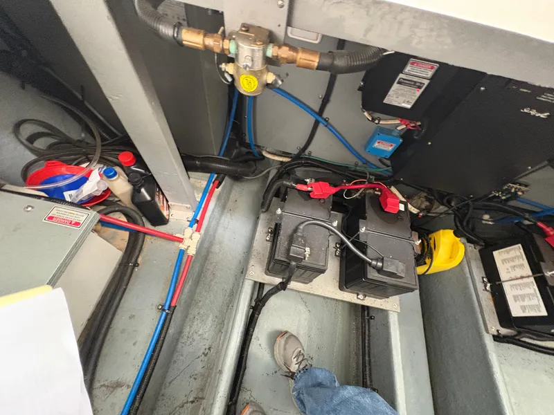 Slide: The Image of Sea Ray 340 Sundancer 1999 - 72