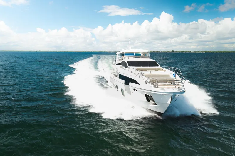 Slide: The Image of Luxury Azimut Grande 27 METRI yacht cruising on open sea, 2022 model. - 19