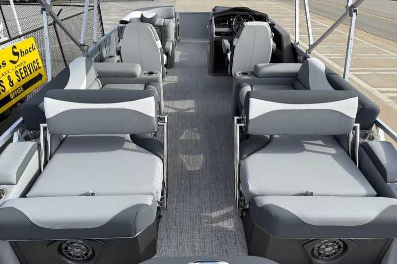 Slide: The Image of 2026 Avalon LSZ Quad Lounger Shift interior with luxurious seating and modern design. - 37