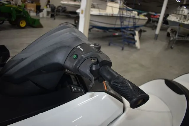 Slide: The Image of Yamaha FX 2018 - 24