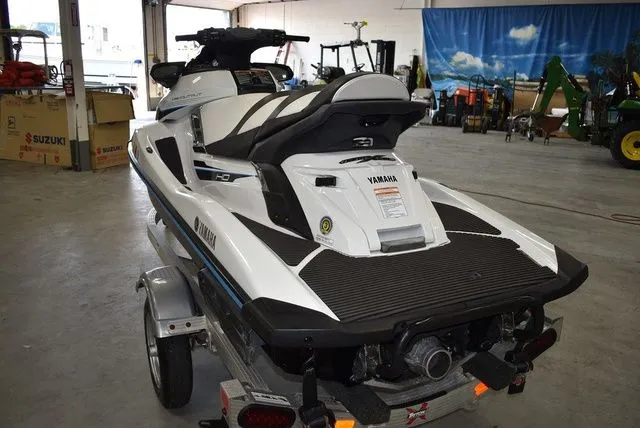 Slide: The Image of Yamaha FX 2018 - 7