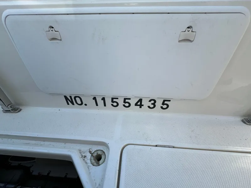 Slide: The Image of Meridian 381 Sedan 2004 - 55