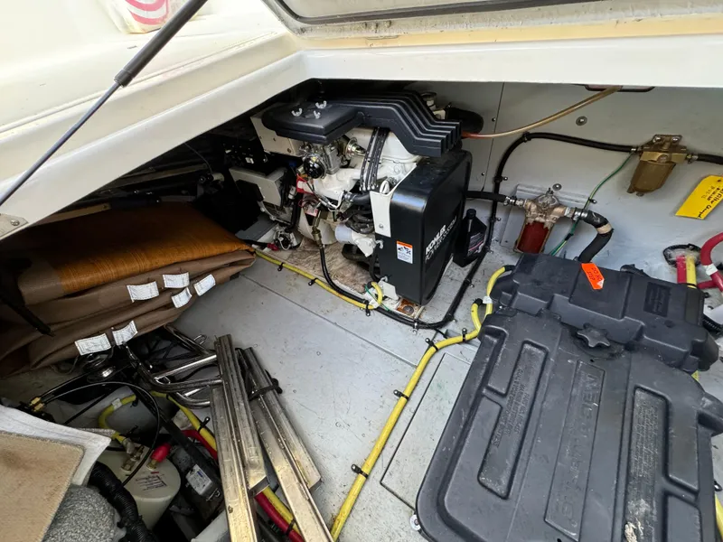 Slide: The Image of Meridian 381 Sedan 2004 - 58