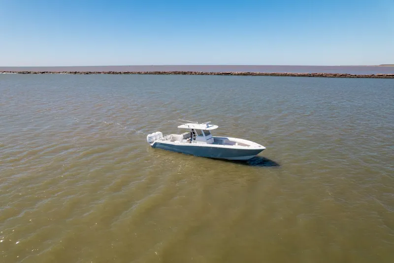 Slide: The Image of Invincible 39 Open Fisherman 2019 - 51