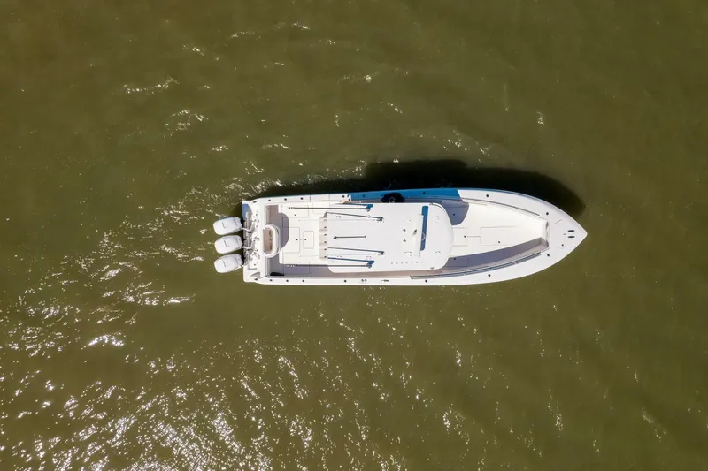 Slide: The Image of Invincible 39 Open Fisherman 2019 - 52