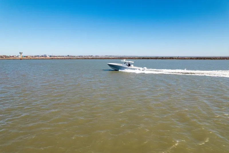 Slide: The Image of Invincible 39 Open Fisherman 2019 - 54