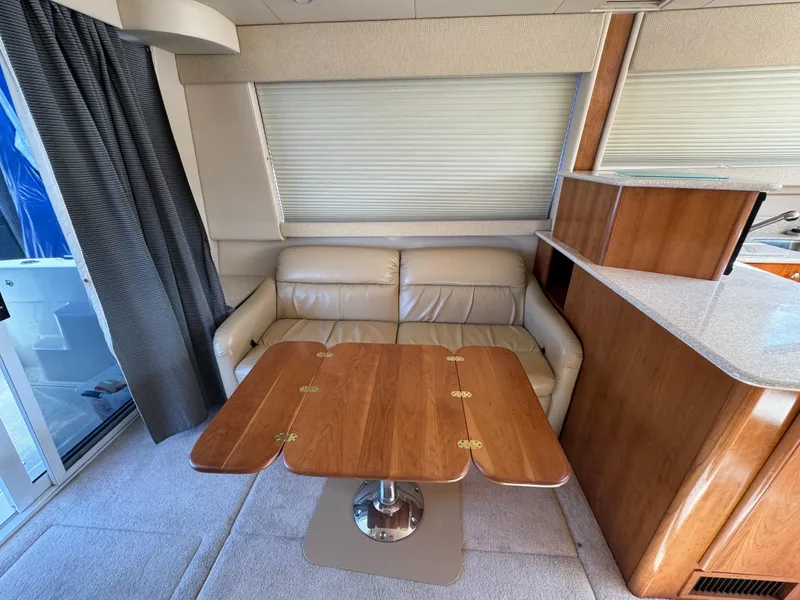 Slide: The Image of Meridian 381 Sedan 2004 - 15