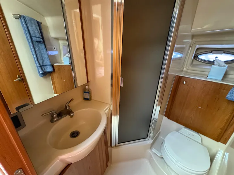 Slide: The Image of Meridian 381 Sedan 2004 - 41