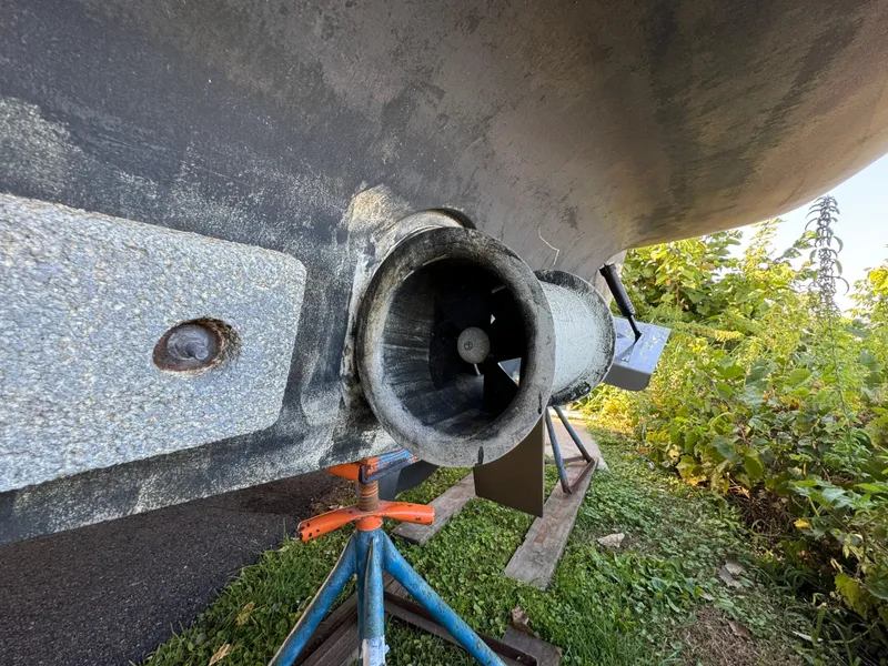 Slide: The Image of Meridian 381 Sedan 2004 - 59