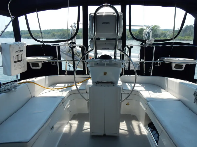 Slide: The Image of Catalina 350 2004 - 64