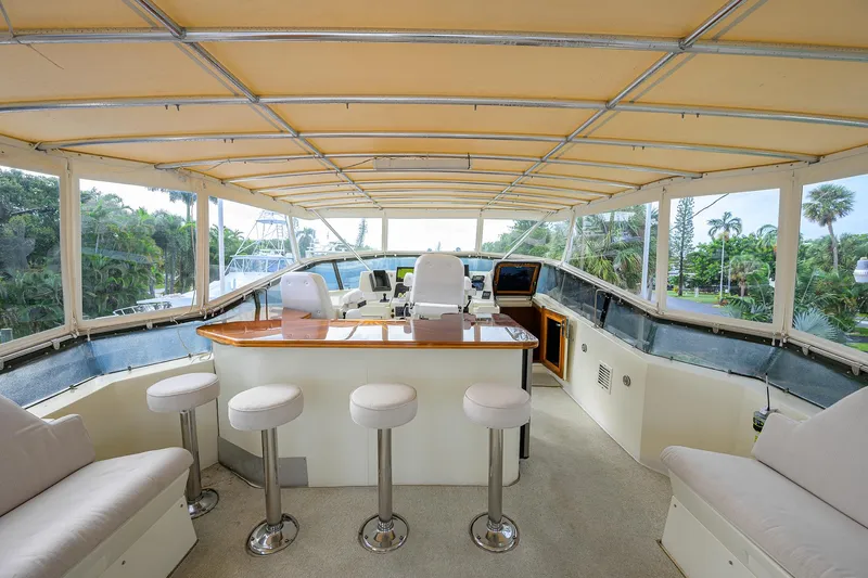 Slide: The Image of Hatteras 78 Cockpit Motor Yacht 1991 - 54