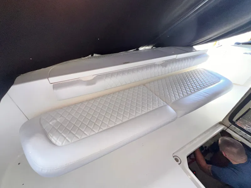 Slide: The Image of Sea Ray 480 Sedan Bridge 2003 - 11