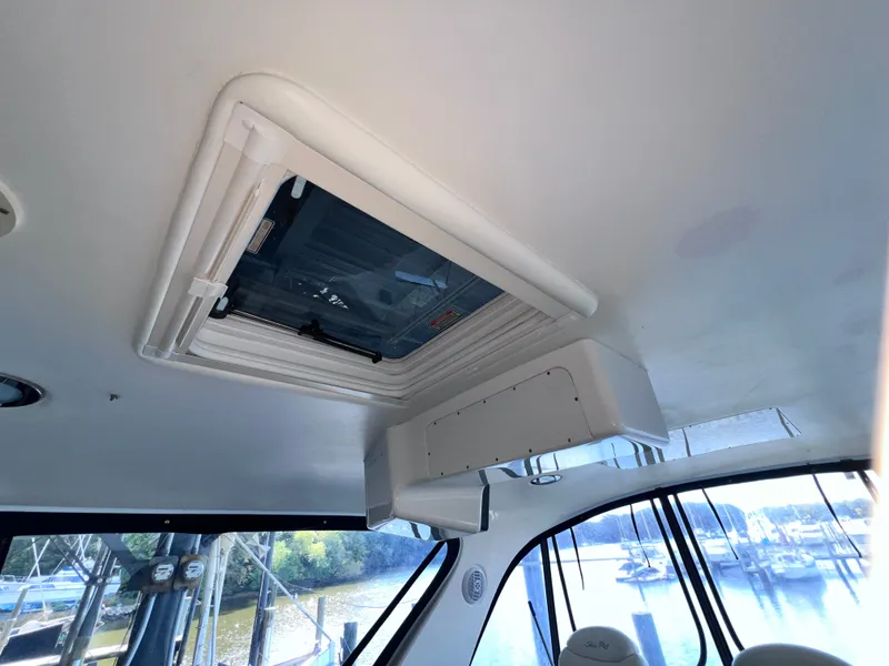 Slide: The Image of Sea Ray 480 Sedan Bridge 2003 - 34