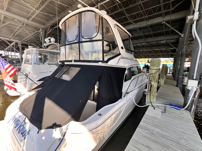 Slide: The Image of Sea Ray 480 Sedan Bridge 2003 - 6