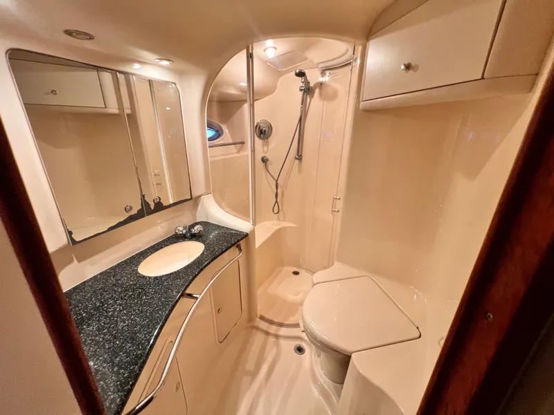 Slide: The Image of Sea Ray 480 Sedan Bridge 2003 - 66