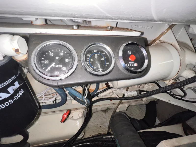 Slide: The Image of Sea Ray 480 Sedan Bridge 2003 - 70