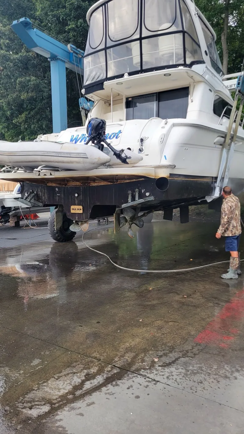 Slide: The Image of Sea Ray 480 Sedan Bridge 2003 - 98