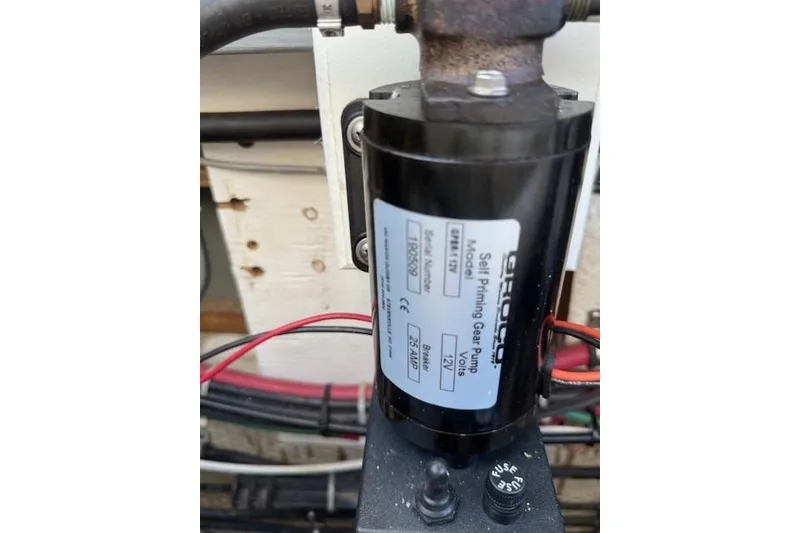 Slide: The Image of Self-priming gear pump on 1975 Jarvis Newman 32 DEC boat, labeled with specifications. - 37