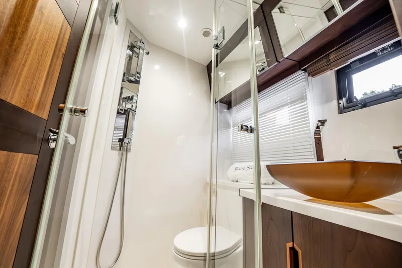 Slide: The Image of Luxurious bathroom in 2017 Galeon 510 Sky yacht with modern fixtures and elegant design. - 32