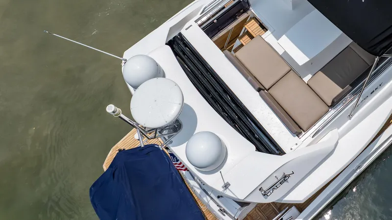 Slide: The Image of Galeon 510 Sky 2017 - 64