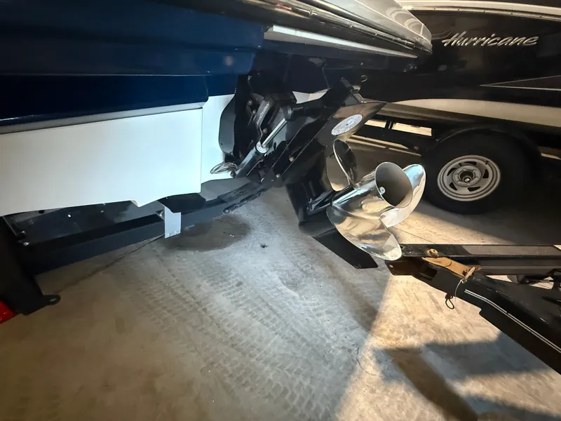 Slide: The Image of Sea Ray SPX 190 2023 - 16