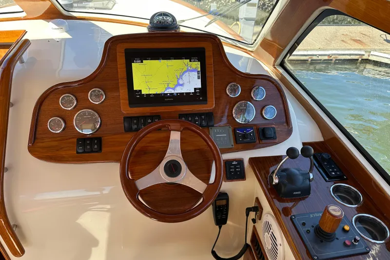 Slide: The Image of Helm - 16