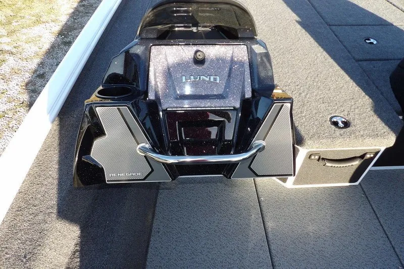 Slide: The Image of Lund 1975 Renegade 2026 boat, black finish, rear view on deck. - 29