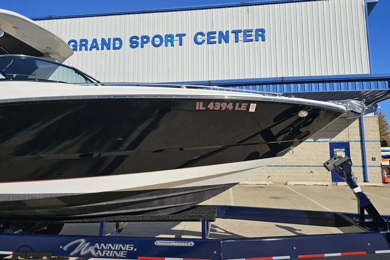 Slide: The Image of 2015 Monterey 288SS Super Sport boat at Grand Sport Center. - 8
