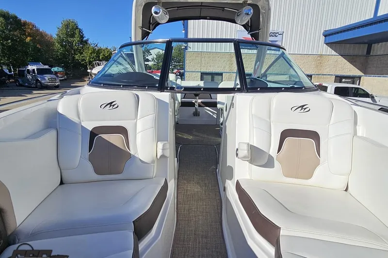 Slide: The Image of 2015 Monterey 288SS Super Sport boat interior with white seating and modern design. - 91