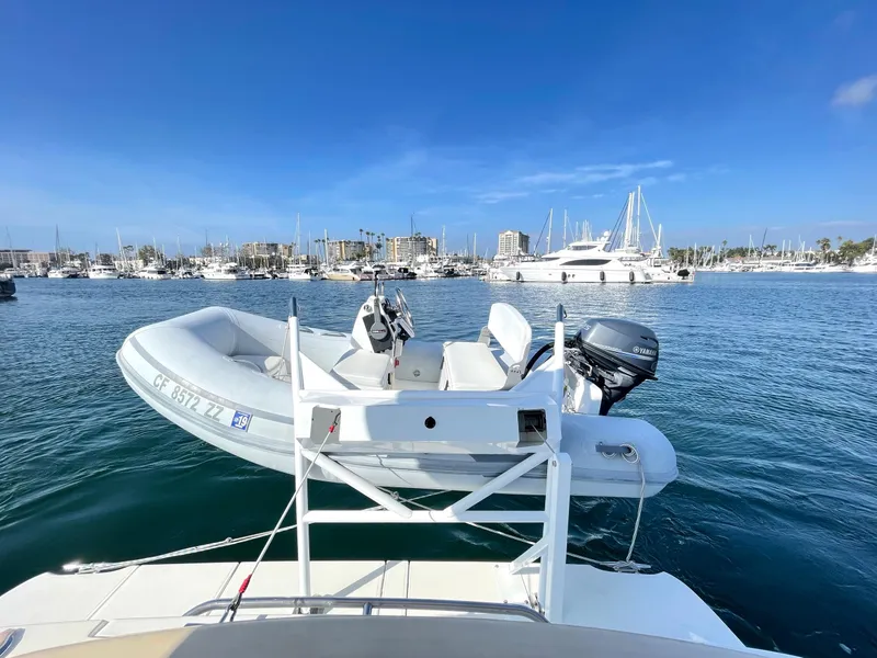 Slide: The Image of Meridian 441 Sedan 2012 - 53