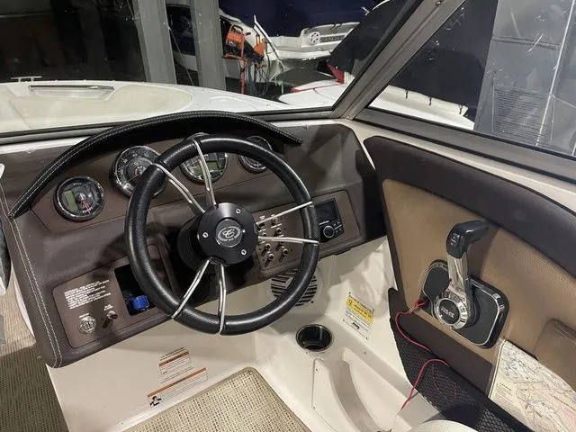 Slide: The Image of Cobalt 220S 2018 - 13