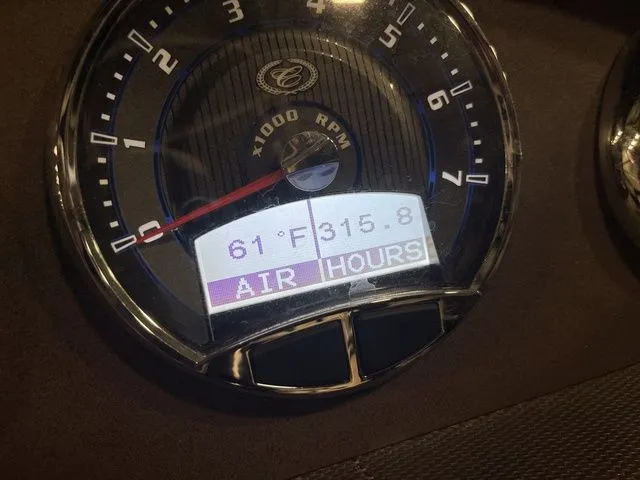 Slide: The Image of Cobalt 220S 2018 - 21