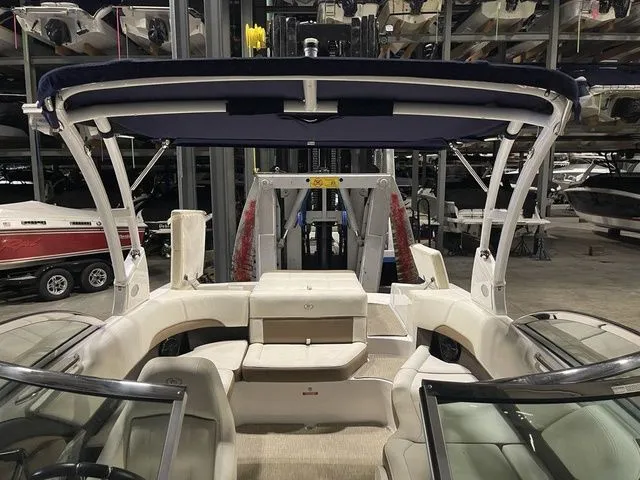 Slide: The Image of Cobalt 220S 2018 - 23