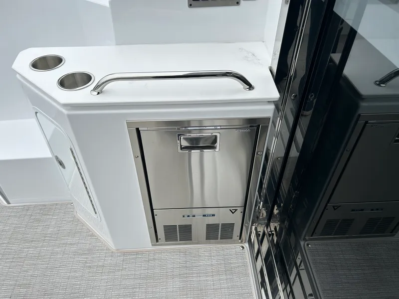 Slide: The Image of Cruisers 42 Cantius 2026 - 20