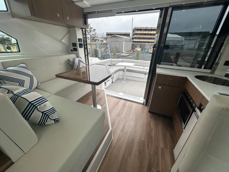 Slide: The Image of Cruisers 42 Cantius 2026 - 26