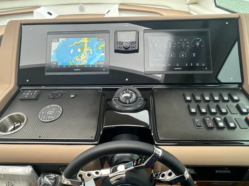 Slide: The Image of Cruisers 42 Cantius 2026 - 34