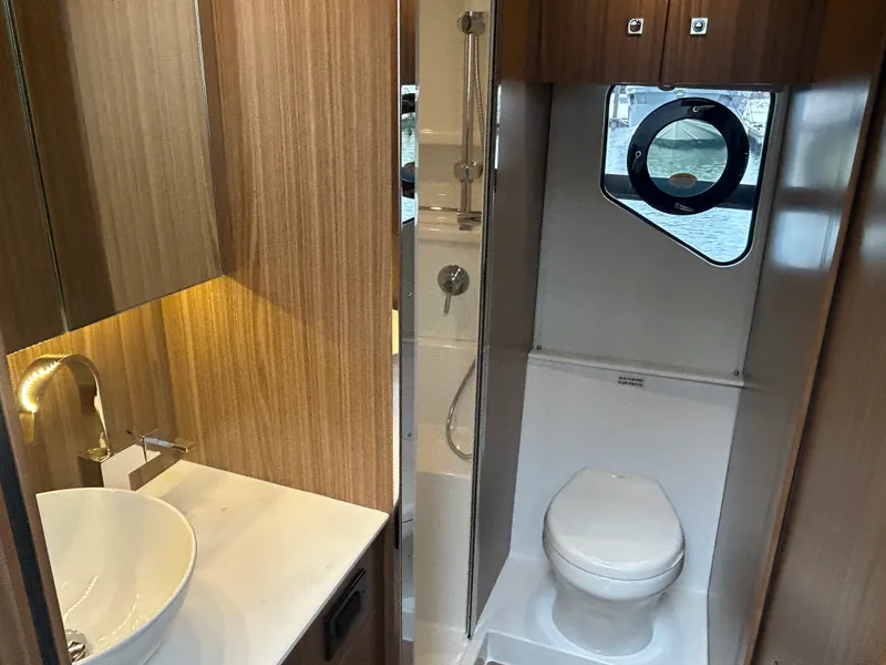 Slide: The Image of Cruisers 42 Cantius 2026 - 45