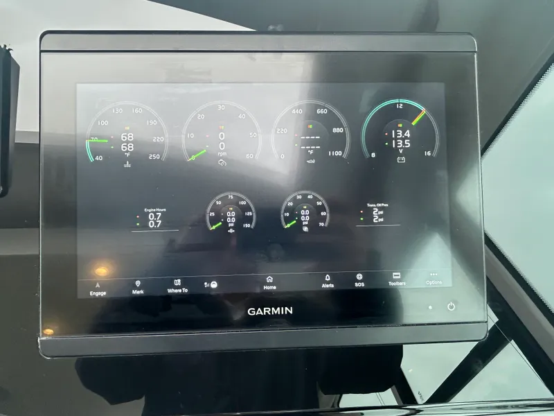 Slide: The Image of Cruisers Yachts 42 Cantius 2026 - 36