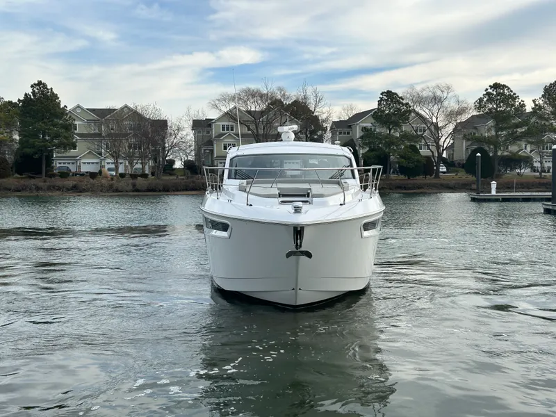 Slide: The Image of Cruisers Yachts 42 Cantius 2026 - 5