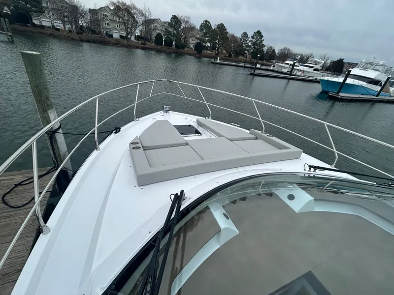 Slide: The Image of Cruisers Yachts 42 Cantius 2026 - 59