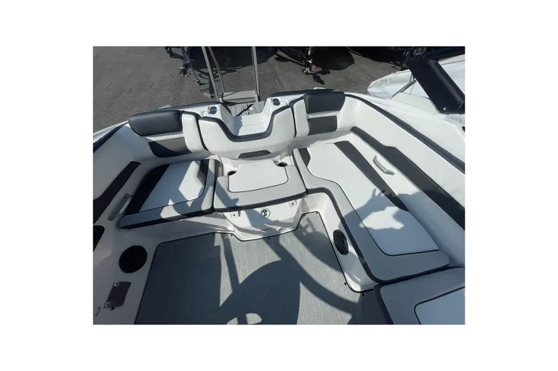 Slide: The Image of 2026 Yamaha Boats AR195 interior seating with sleek, modern design and comfortable upholstery. - 15
