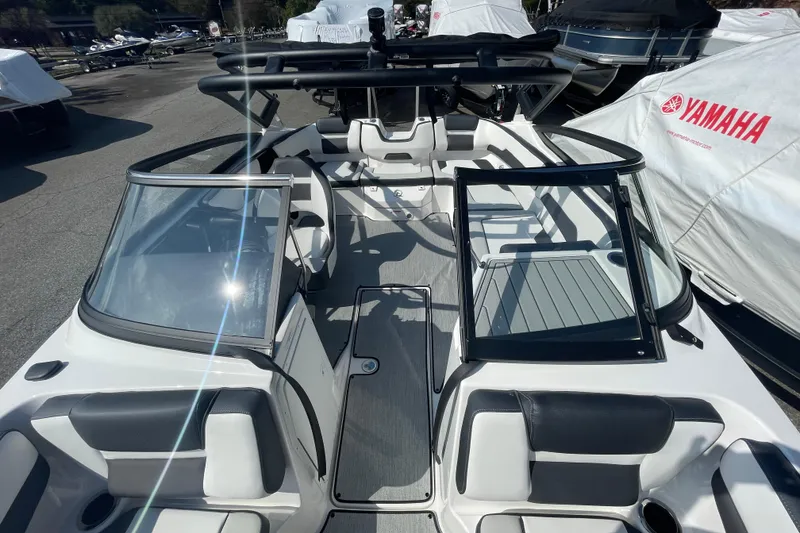 Slide: The Image of 2026 Yamaha Boats AR195 interior with sleek seating and modern design. - 4