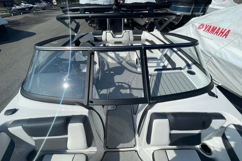Slide: The Image of 2026 Yamaha Boats AR195 interior with sleek seating and modern design. - 8