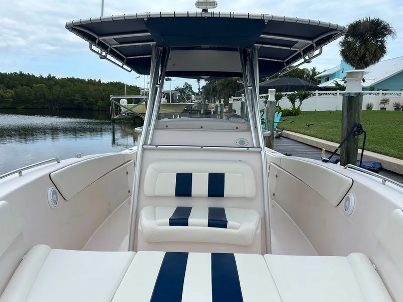 Slide: The Image of Grady-White Bimini 2004 - 5