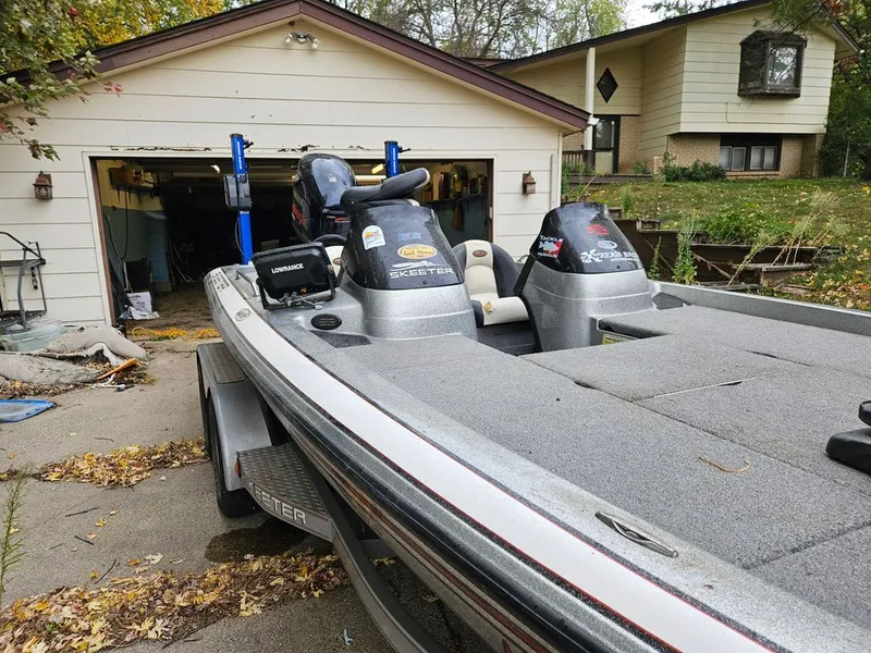 Slide: The Image of Skeeter ZX250 2004 - 6