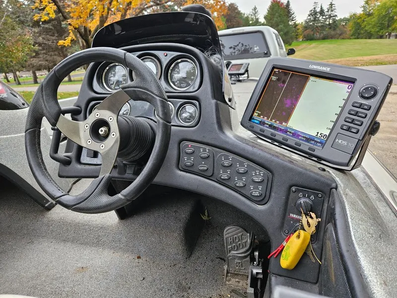 Slide: The Image of Skeeter ZX250 2004 - 7