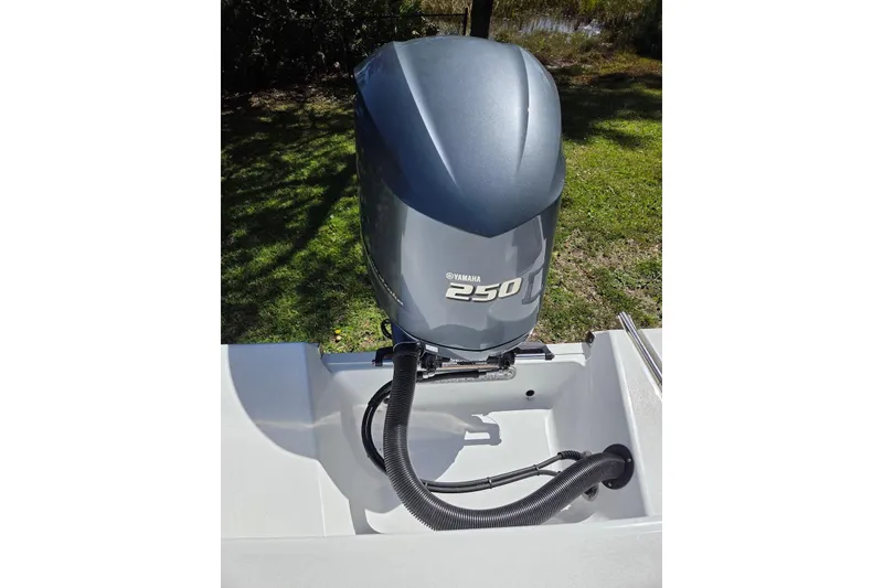 Slide: The Image of 2023 Sportsman Open 232 Center Console with Yamaha 250 outboard engine. - 40