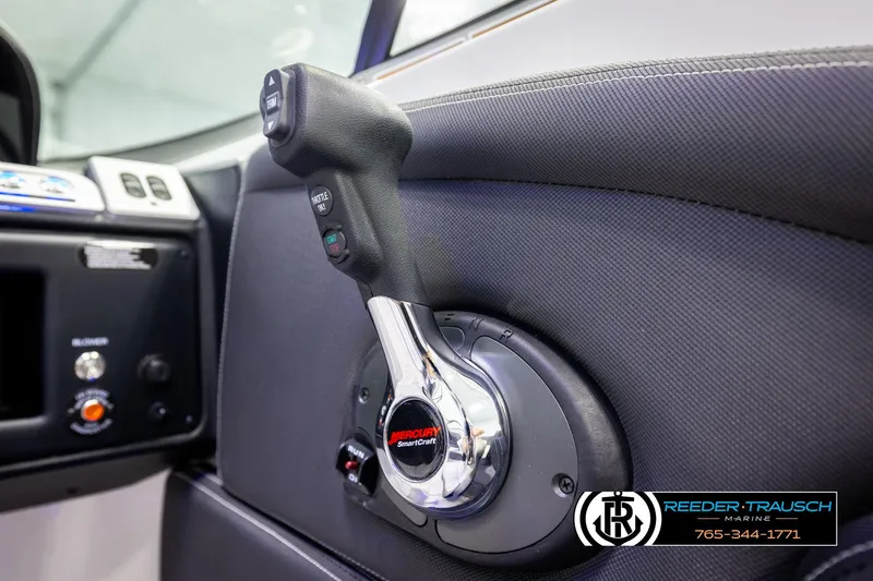 Slide: The Image of Throttle control of 2022 Crownline 265 SS boat with Mercury SmartCraft system. - 55