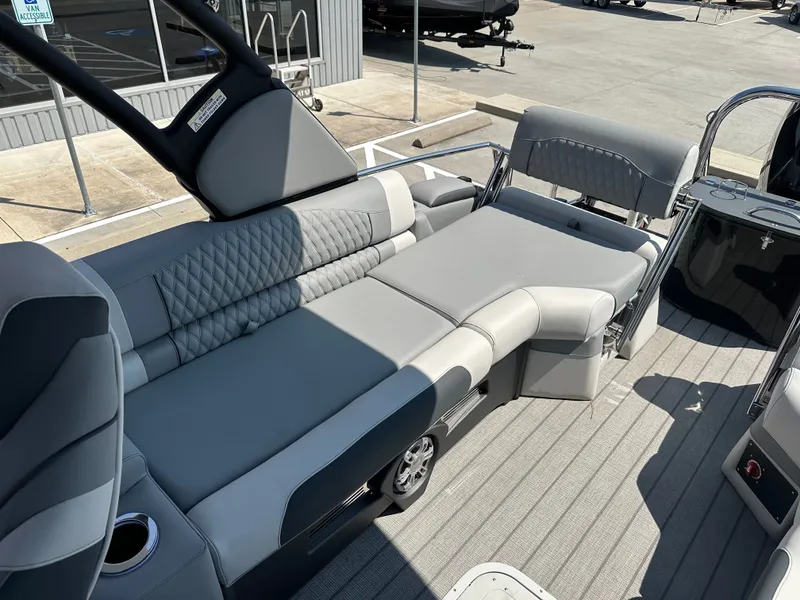 Slide: The Image of Avalon CAT QLSWA25T 2025 - 13