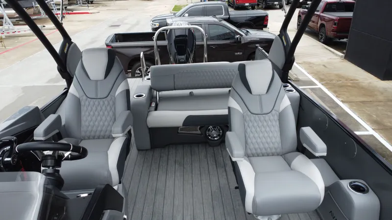 Slide: The Image of Avalon CAT VRBA25T 2025 - 22